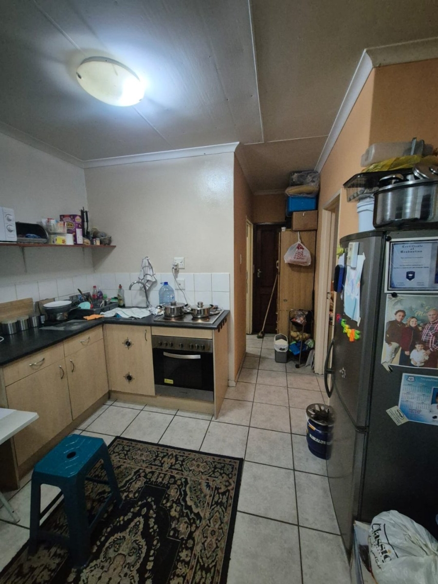 2 Bedroom Property for Sale in Pelican Park Western Cape